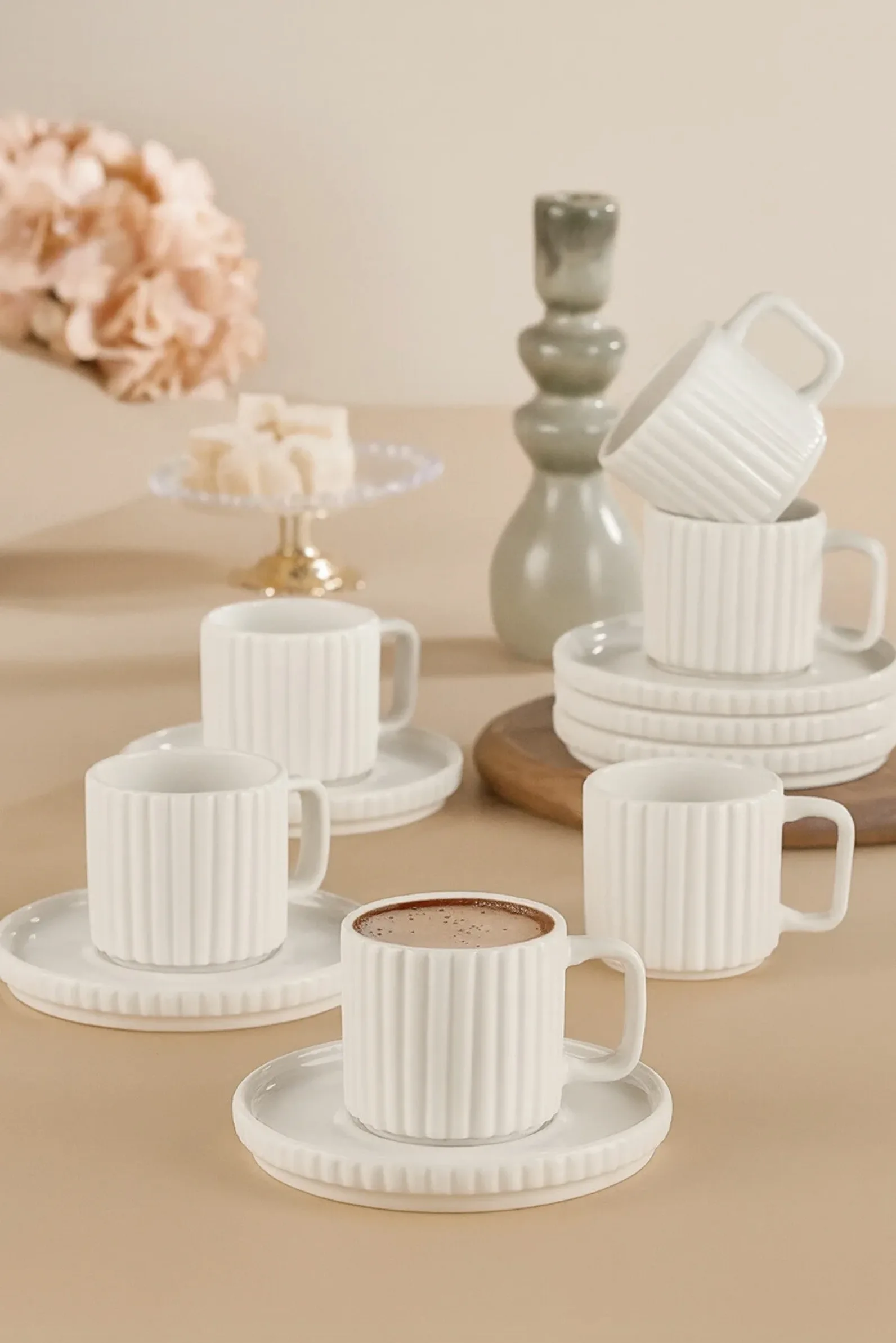 Kitchen Life 6 Kişilik Çizgili Modern Tasarımlı Kahve Fincanı Takımı - Satürn Fincan Seti
